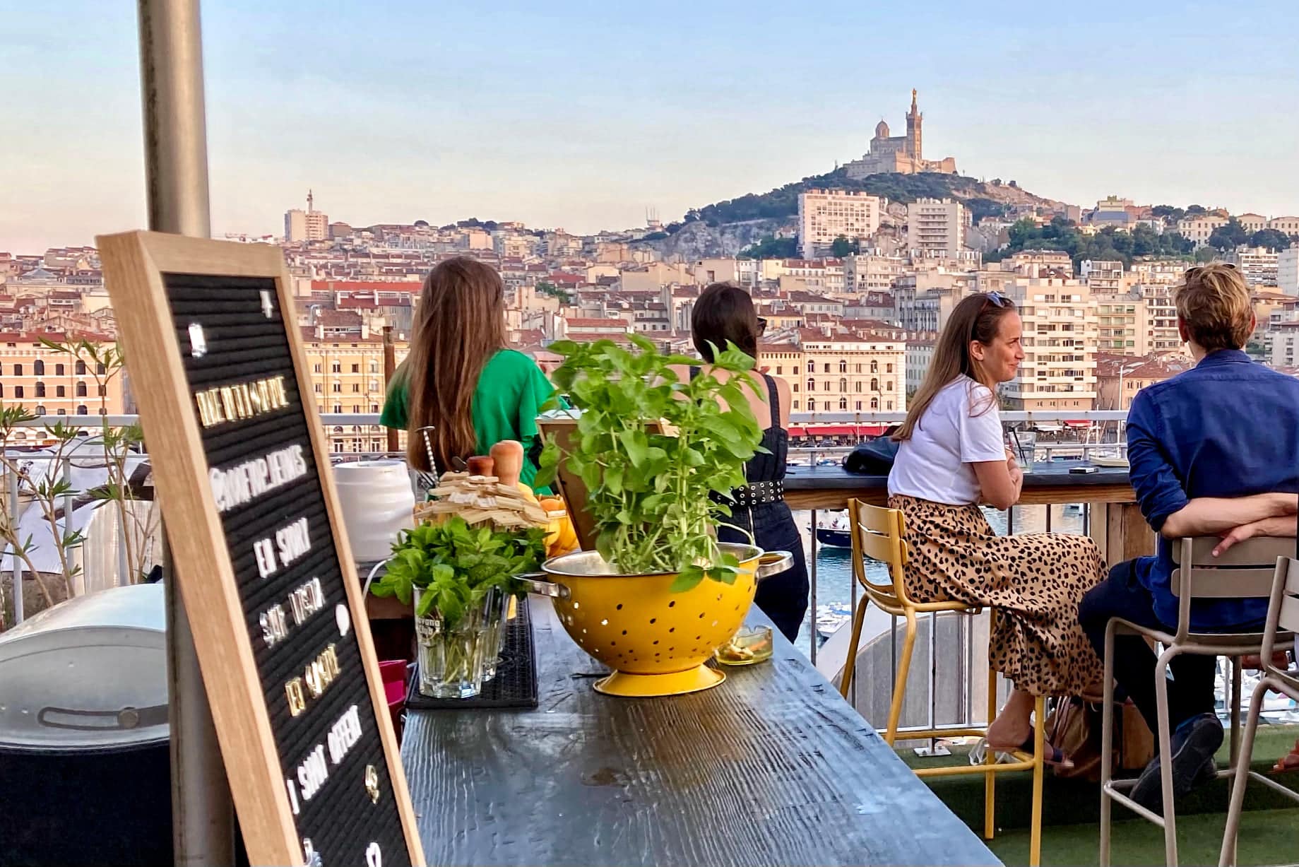 Rooftop - Rooftop Hôtel Hermes - Marseille - Toi Toi Mon Toit