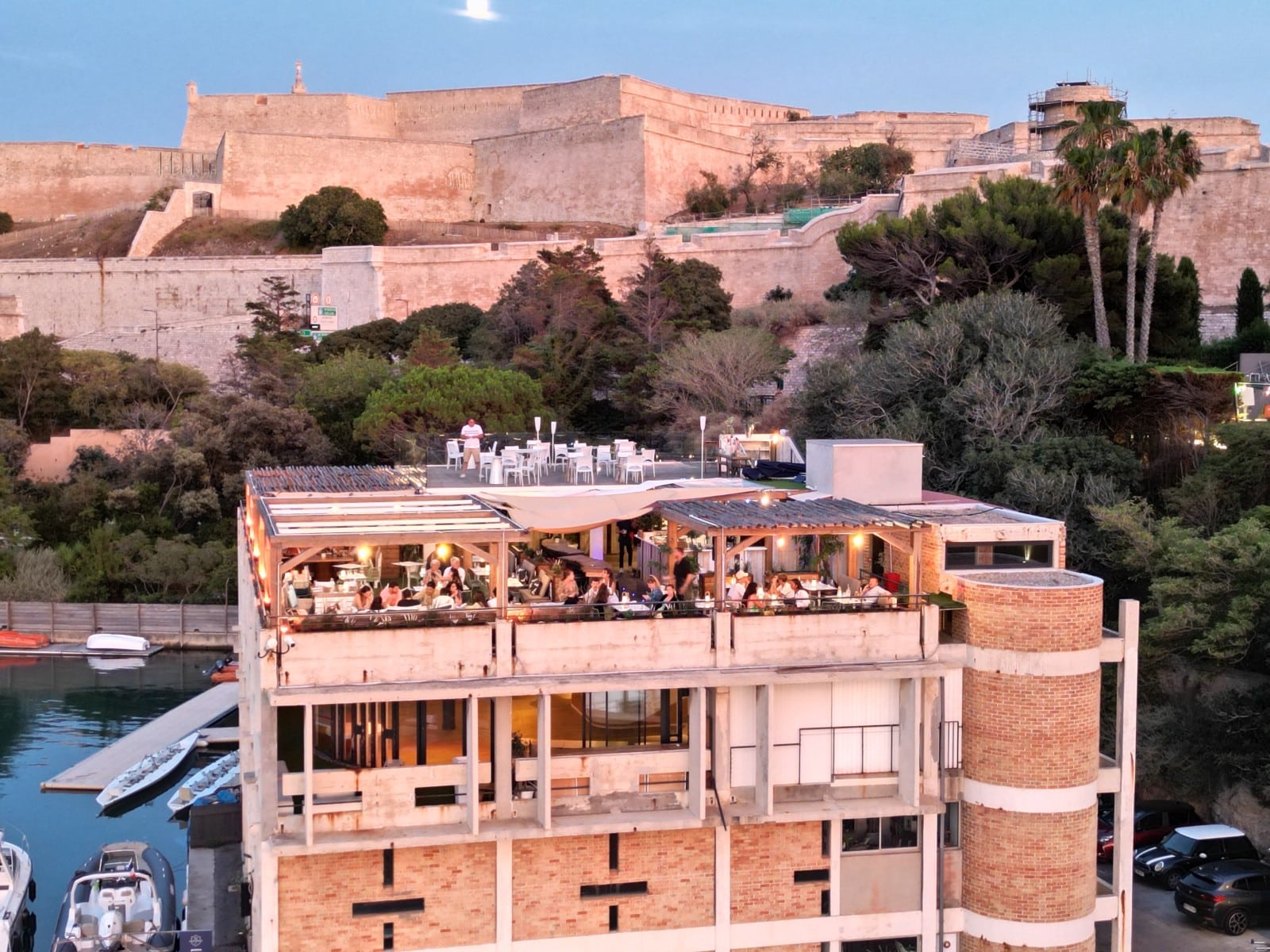 Rooftop - Rowing Club - Marseille - Toi Toi Mon Toit