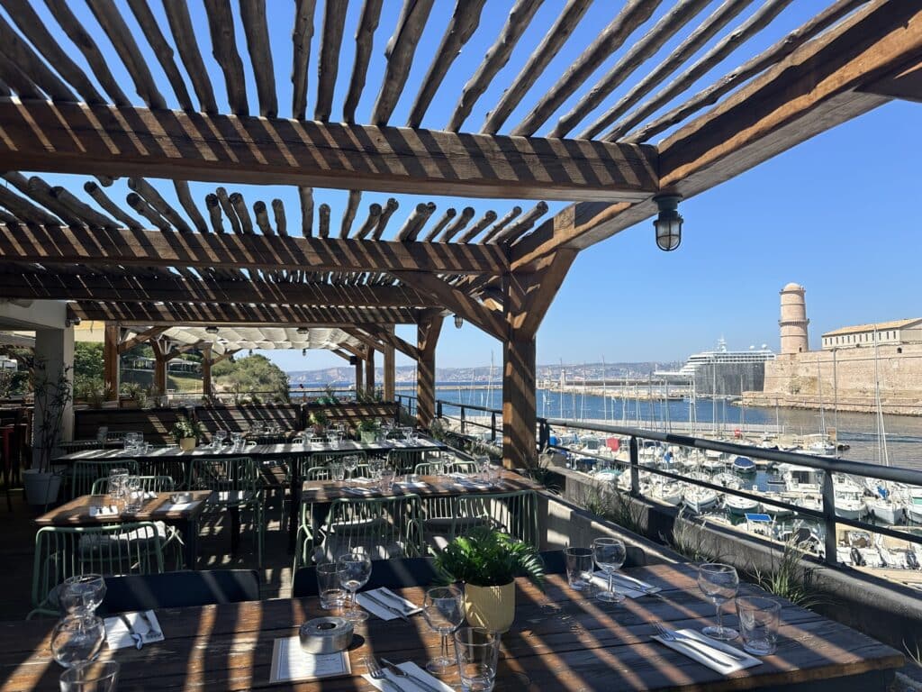 Rooftop - Rowing Club - Marseille - Toi Toi Mon Toit