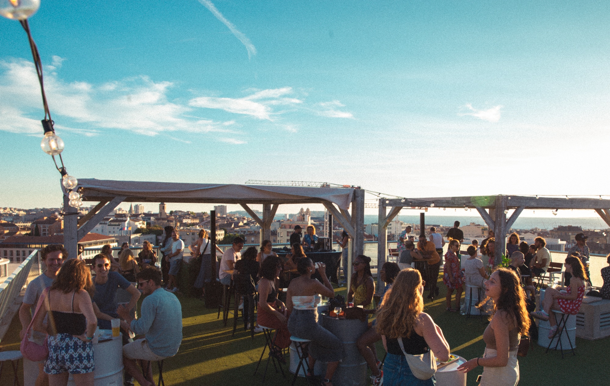 Rooftop - Sky Rooftop - Marseille - Toi Toi Mon Toit