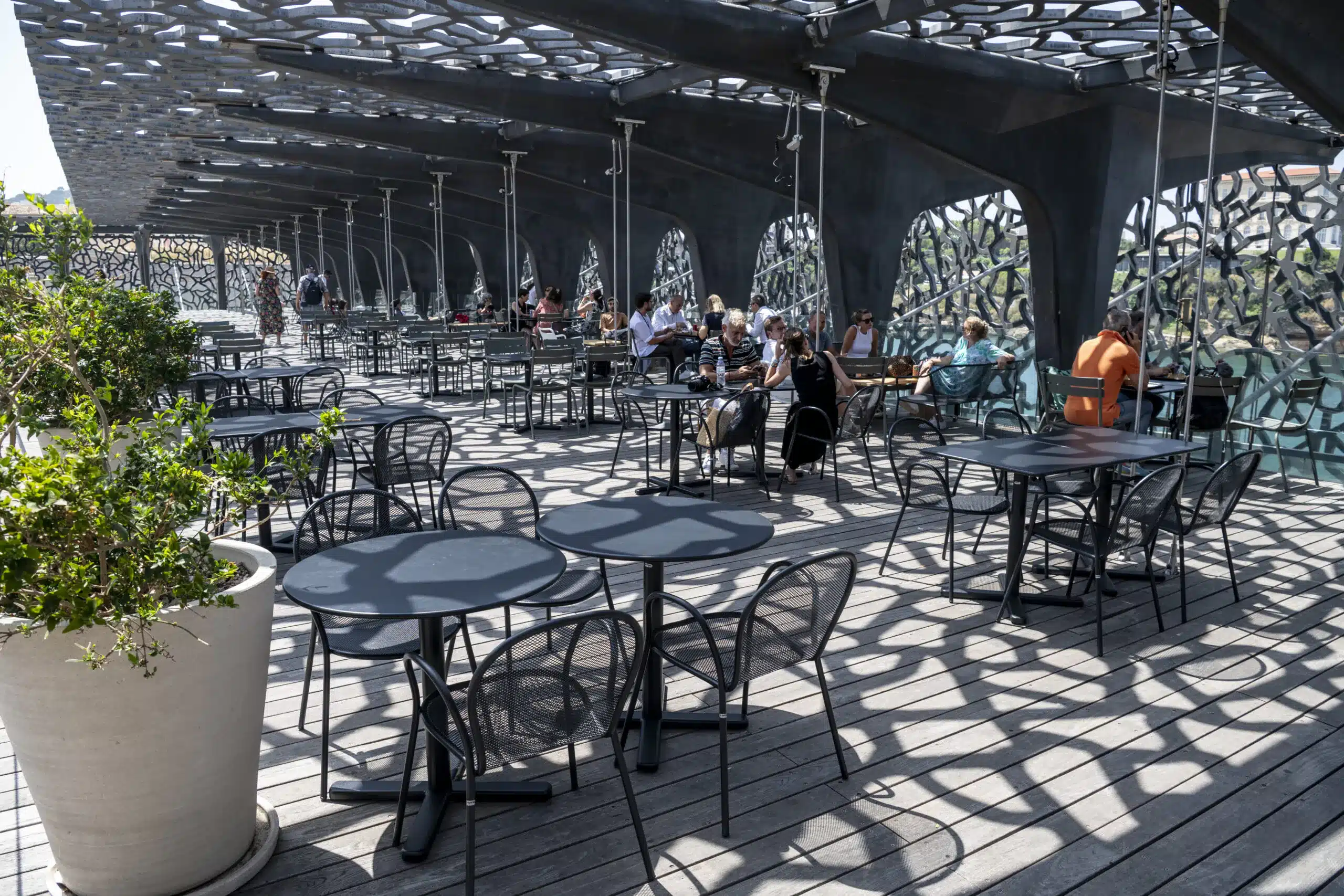 Rooftop - La Terrasse du Mucem - Marseille - Toi Toi Mon Toit